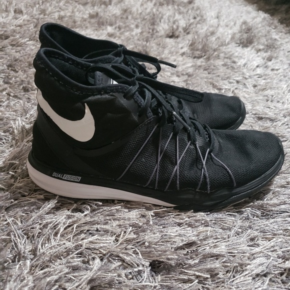 nike training dual fusion hit